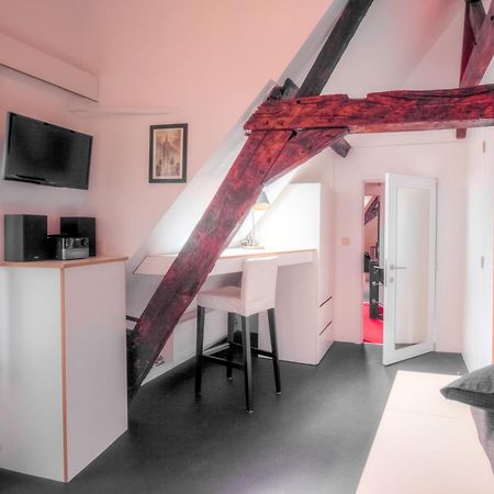 Hotel Mons Dragon House Exterior foto