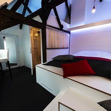 Hotel Mons Dragon House Exterior foto