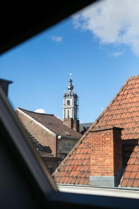 Hotel Mons Dragon House Exterior foto